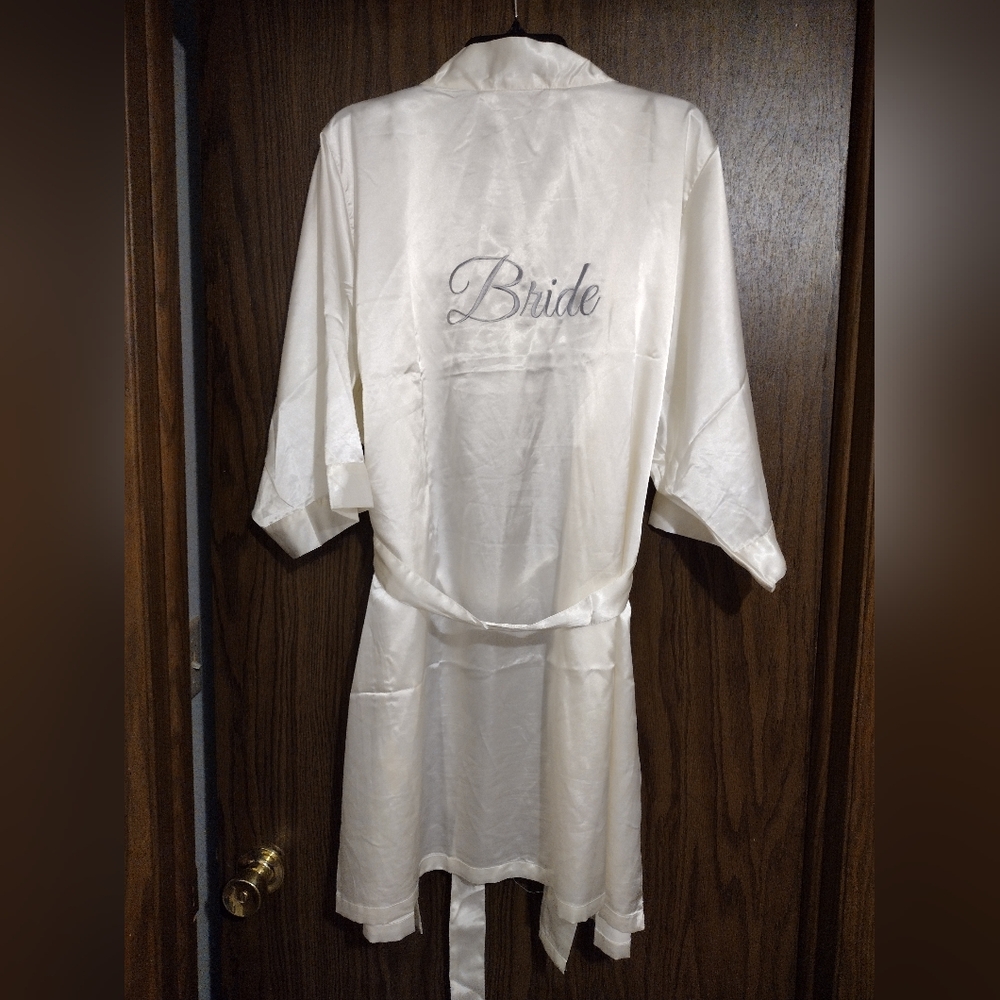 Ivory Satin Bridal Robe - Picture 3 of 3